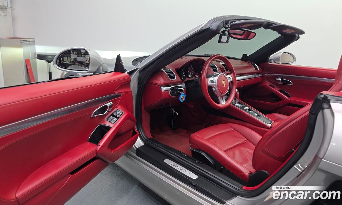 Porsche Boxster фото 10