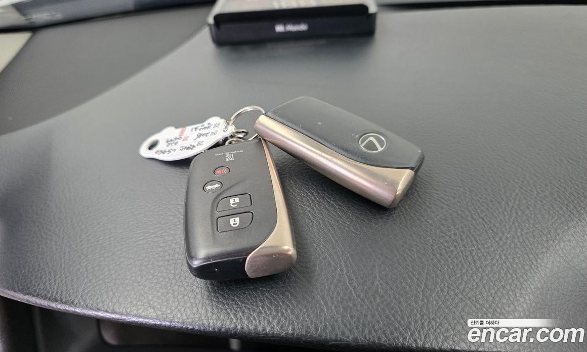Lexus LS460 фото 18