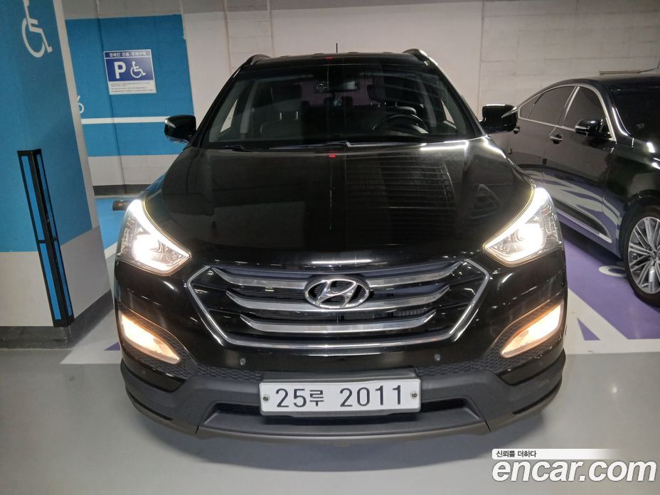 Hyundai Santa Fe (DM) з Кореї