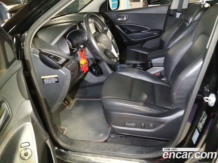 Hyundai Santa Fe (DM) фото 9