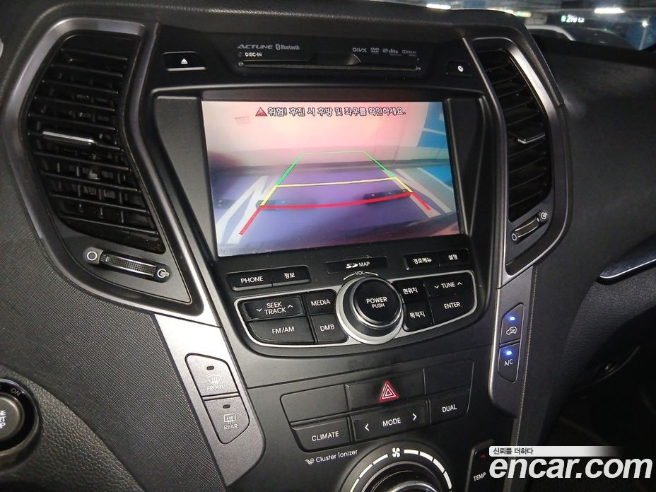 Hyundai Santa Fe (DM) фото 12