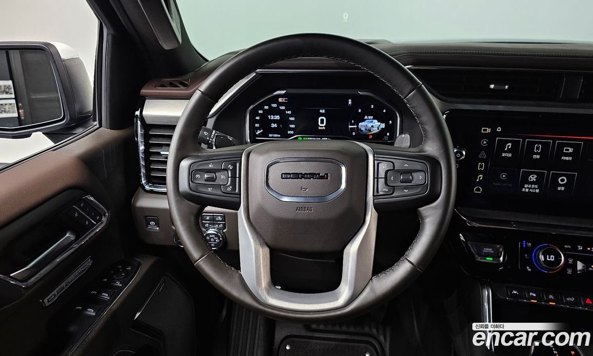 GMC Sierra фото 12