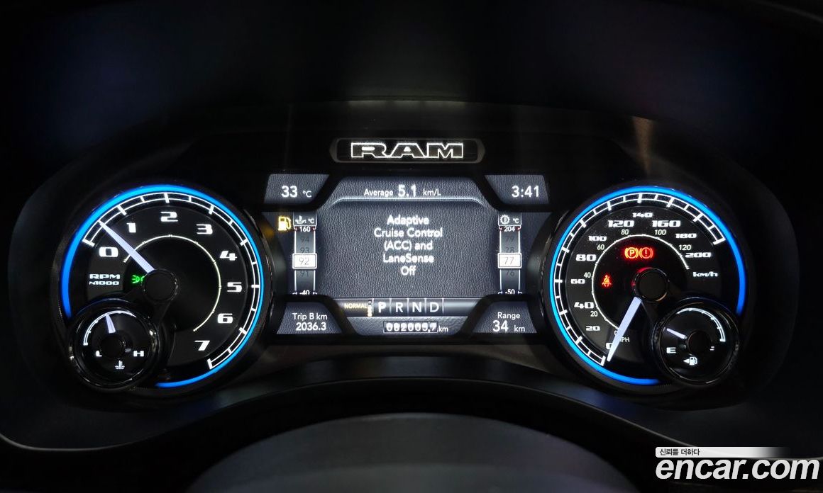 Dodge Ram Pickup фото 8