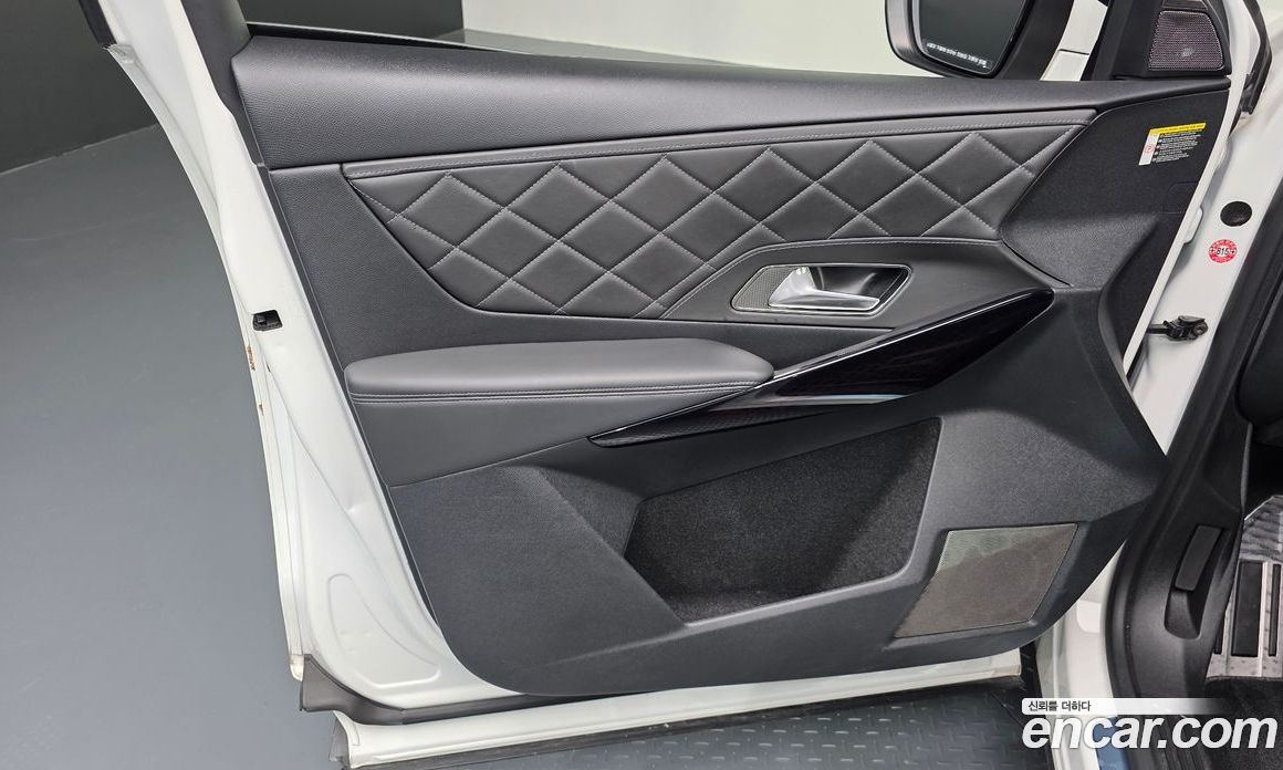 Citroen / DS DS7 Crossback фото 24