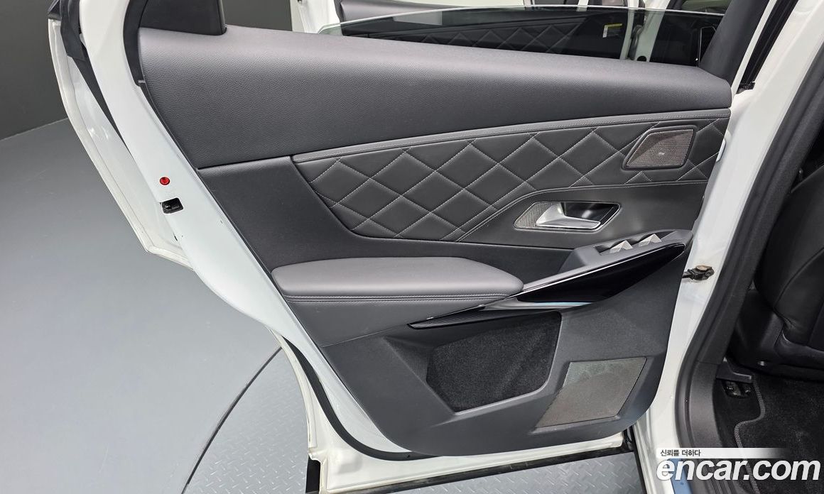 Citroen / DS DS7 Crossback фото 25