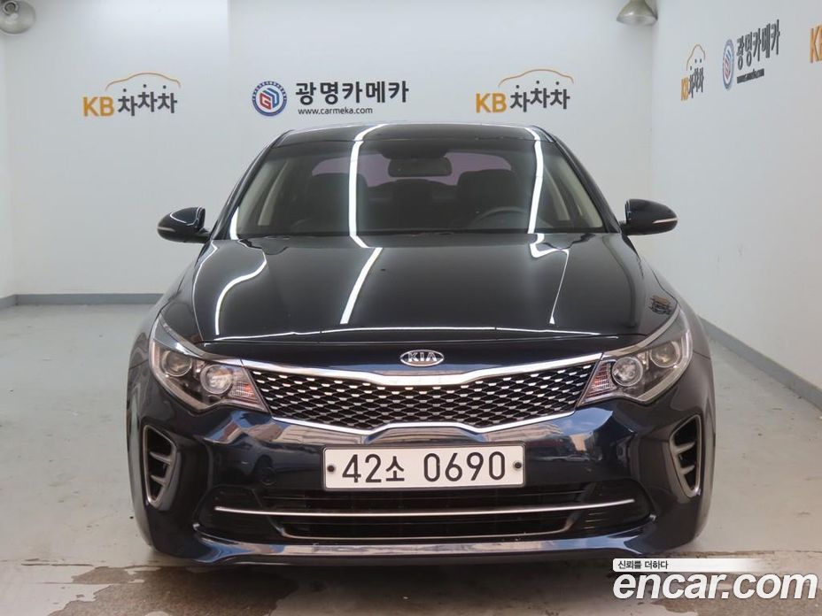 Kia K5 2nd Gen фото 3