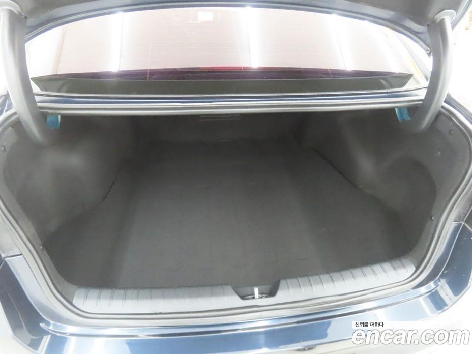 Kia K5 2nd Gen фото 20