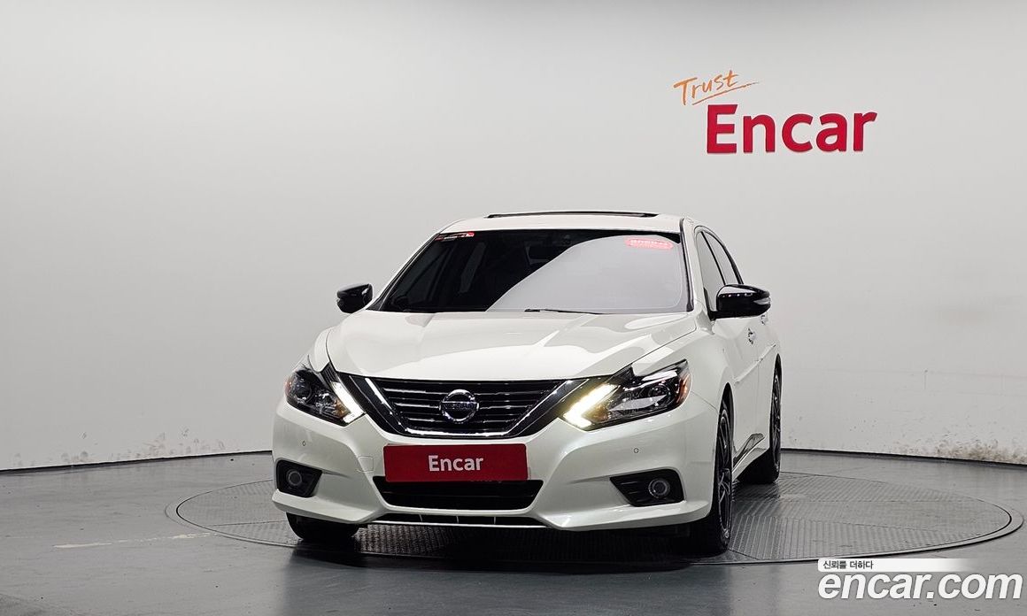 Nissan Altima (L33) 5th Gen фото 3