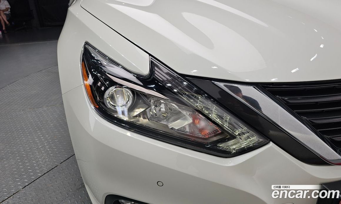 Nissan Altima (L33) 5th Gen фото 23