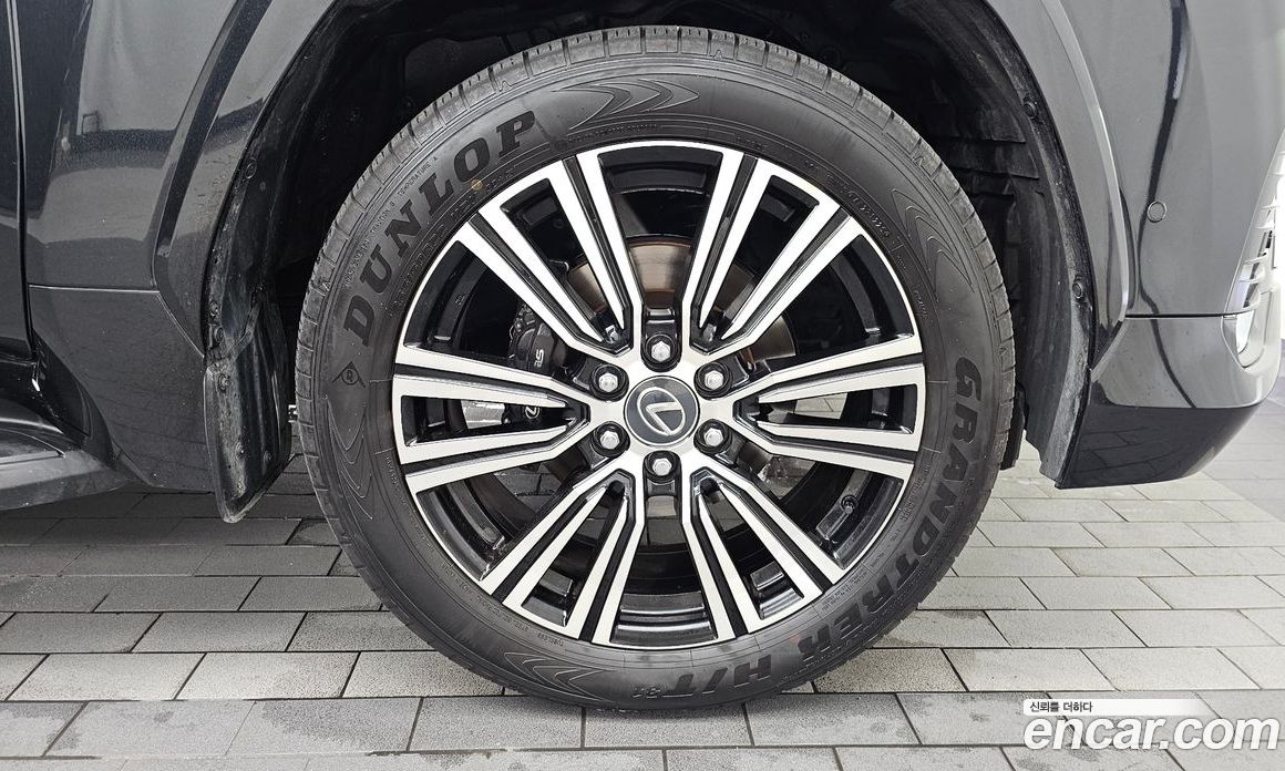 Lexus LX 4th Gen фото 21
