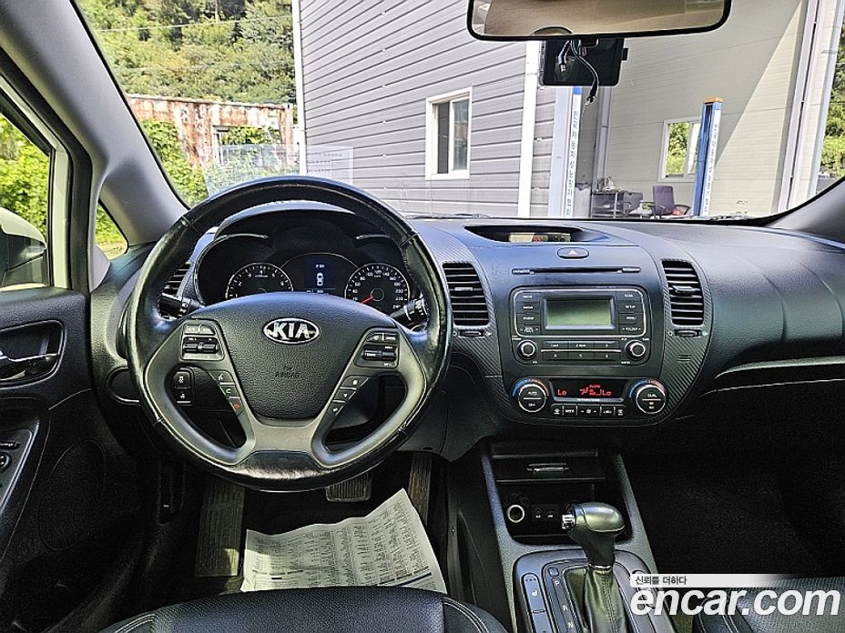 Kia K3 1st Gen фото 7
