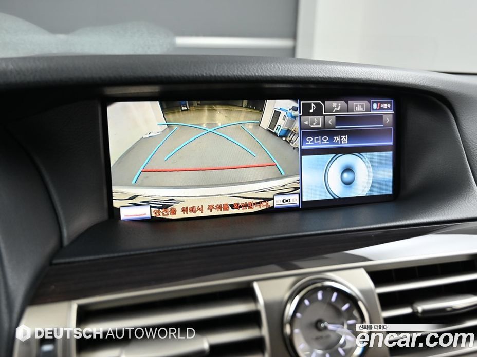 Lexus LS460 фото 15