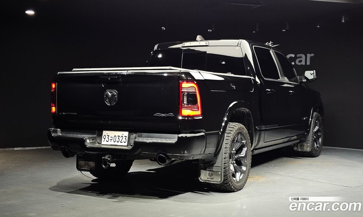 Dodge Ram Pickup фото 2