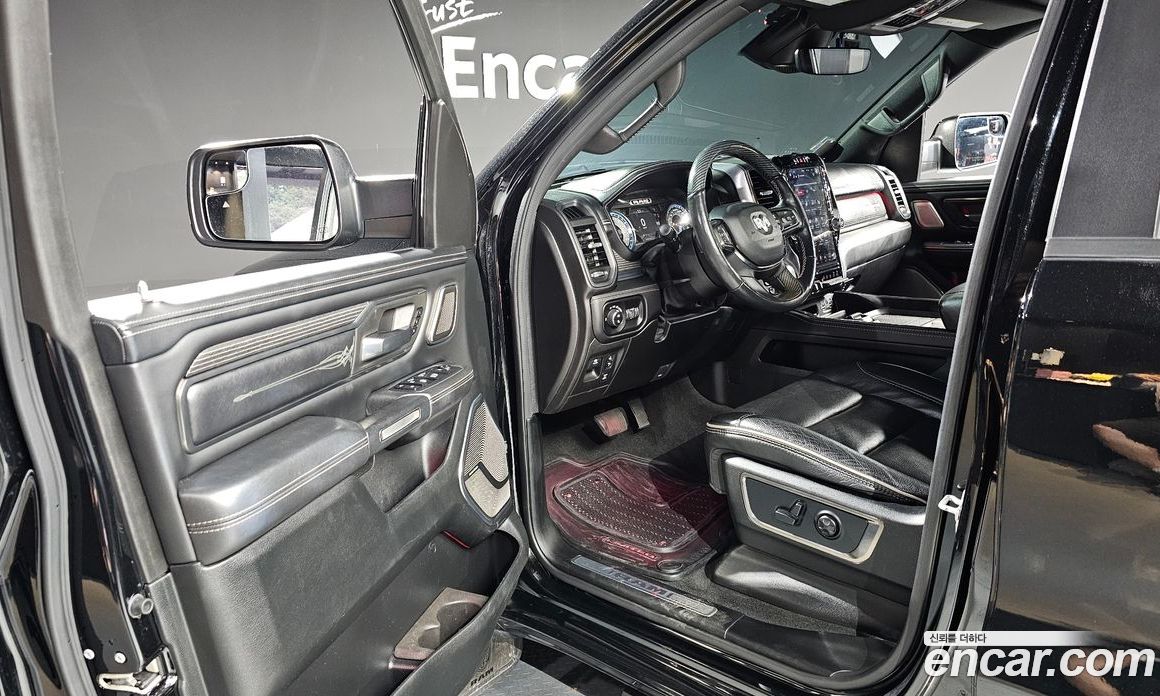 Dodge Ram Pickup фото 10