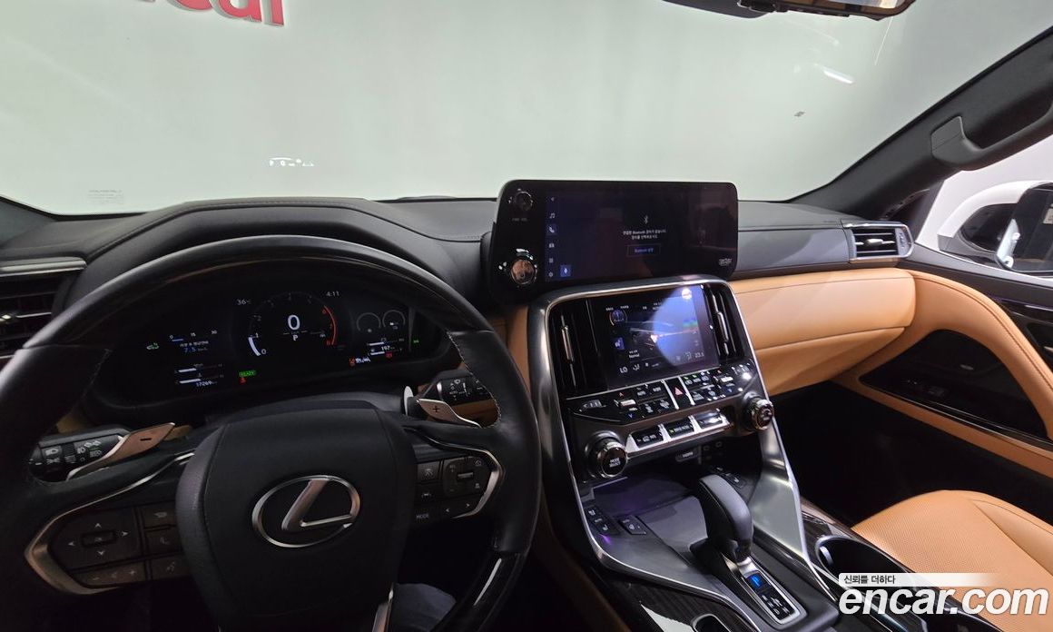 Lexus LX 4th Gen фото 33