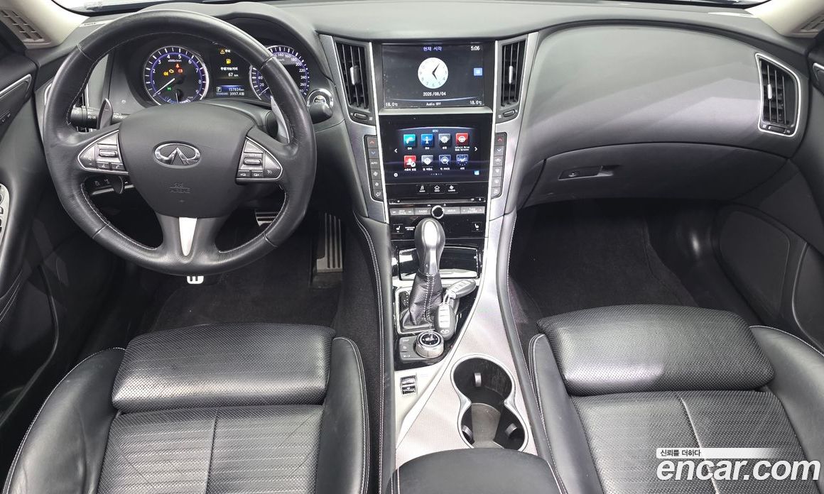 Infiniti Q50 фото 7