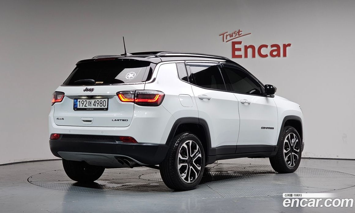 Jeep Compass 2nd Gen фото 2