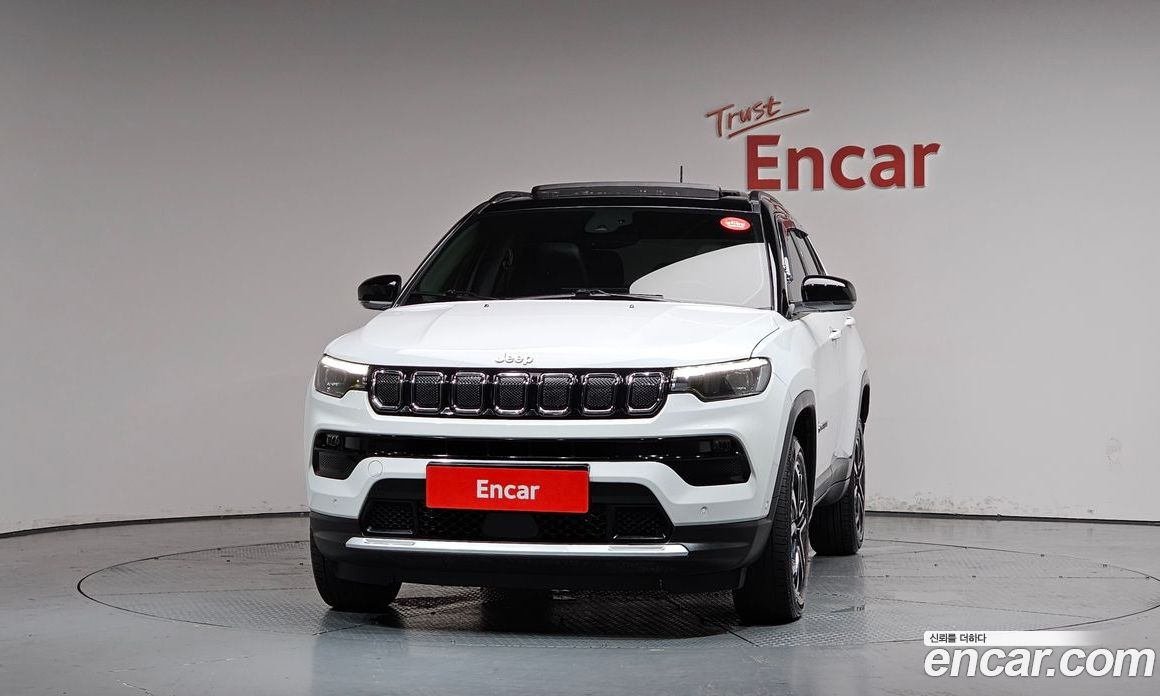 Jeep Compass 2nd Gen фото 3