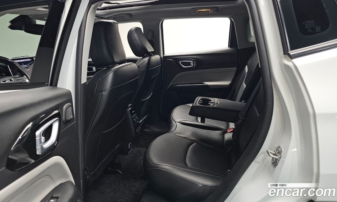 Jeep Compass 2nd Gen фото 26