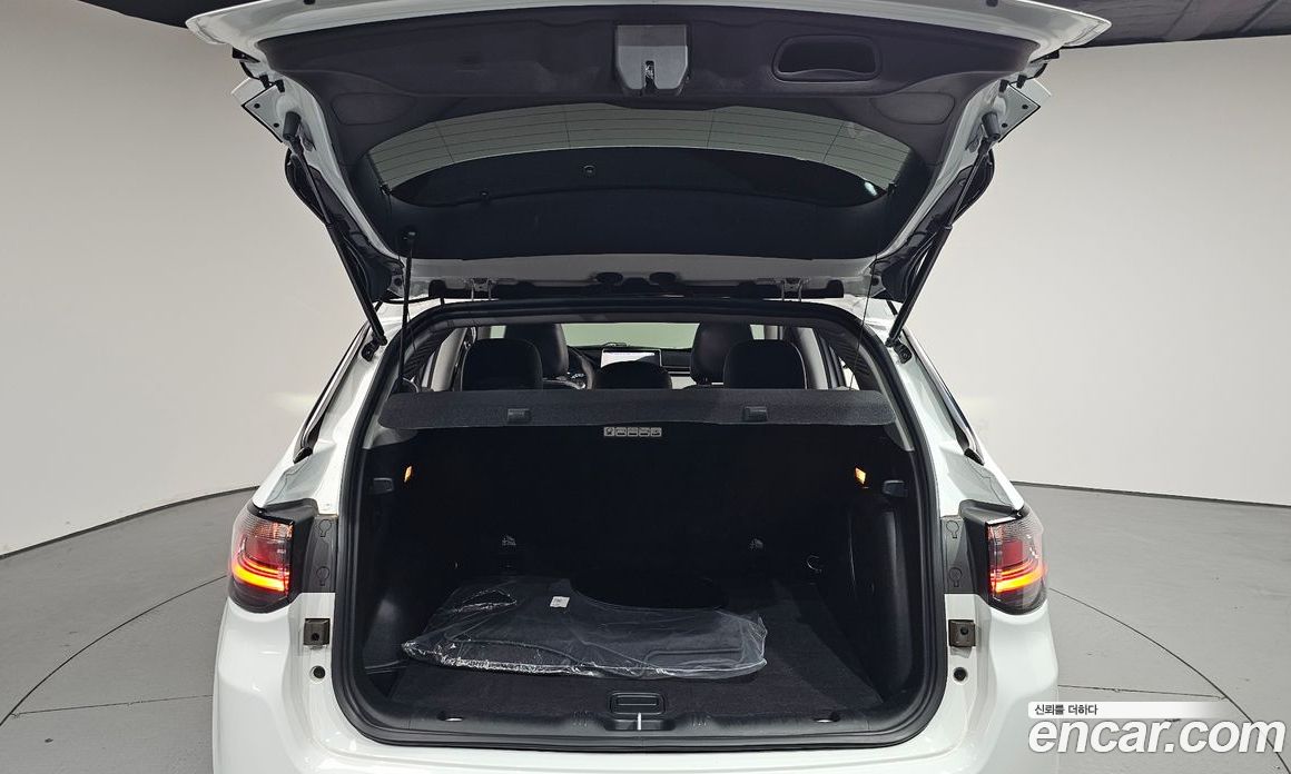 Jeep Compass 2nd Gen фото 33