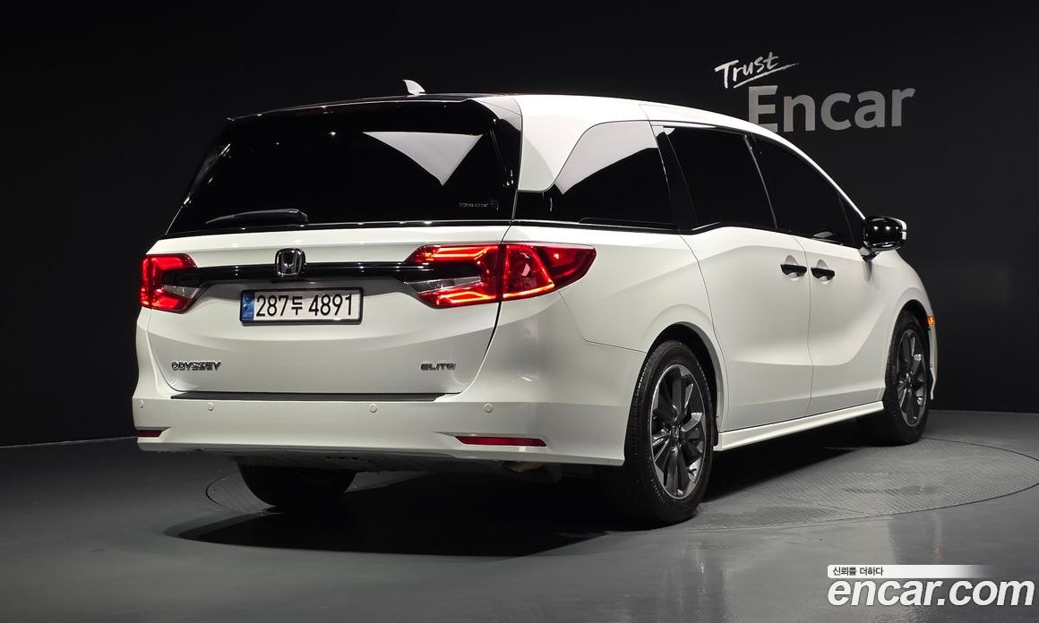 Honda Odyssey фото 2