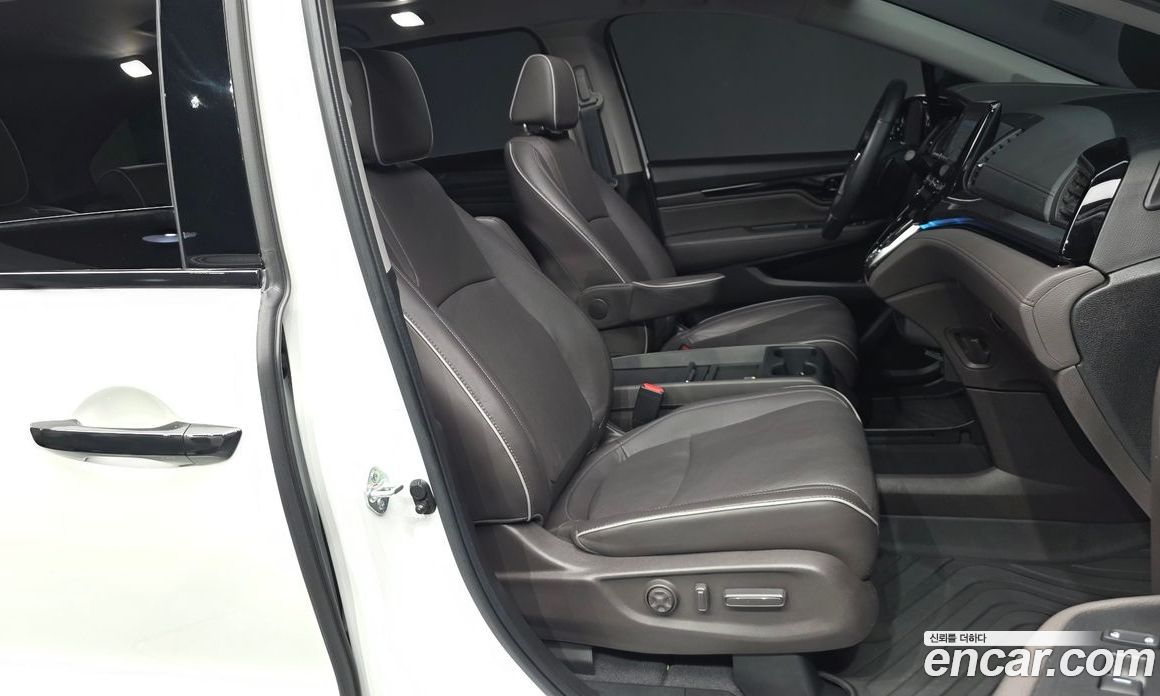 Honda Odyssey фото 11