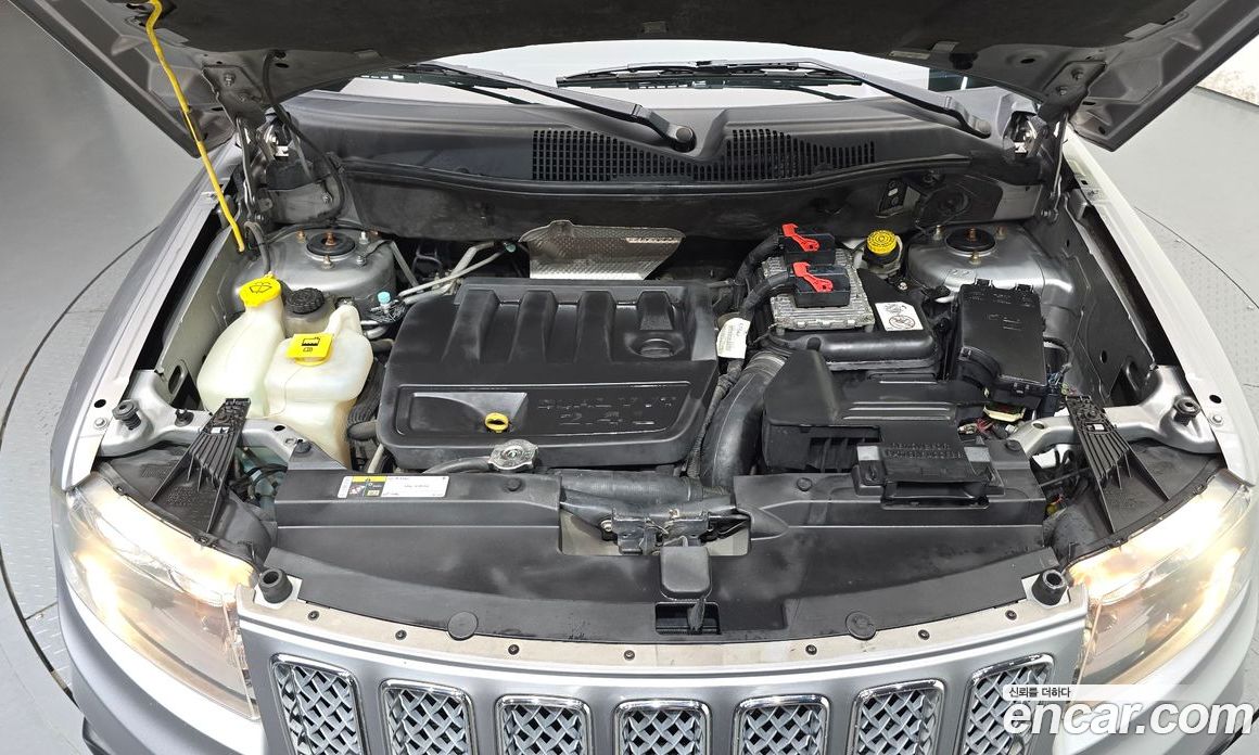 Jeep Compass фото 6