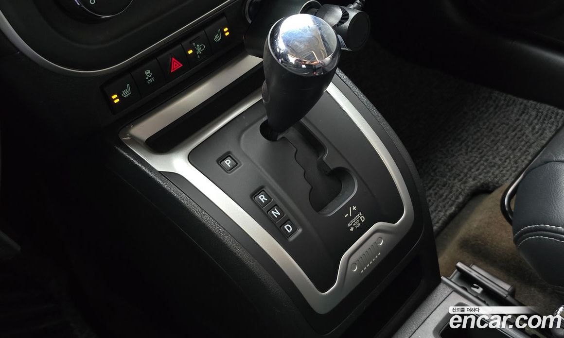 Jeep Compass фото 9