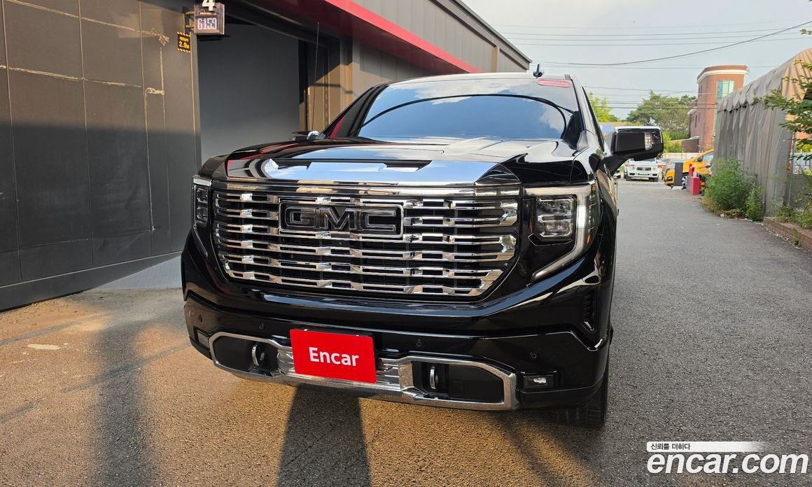 GMC Sierra фото 2