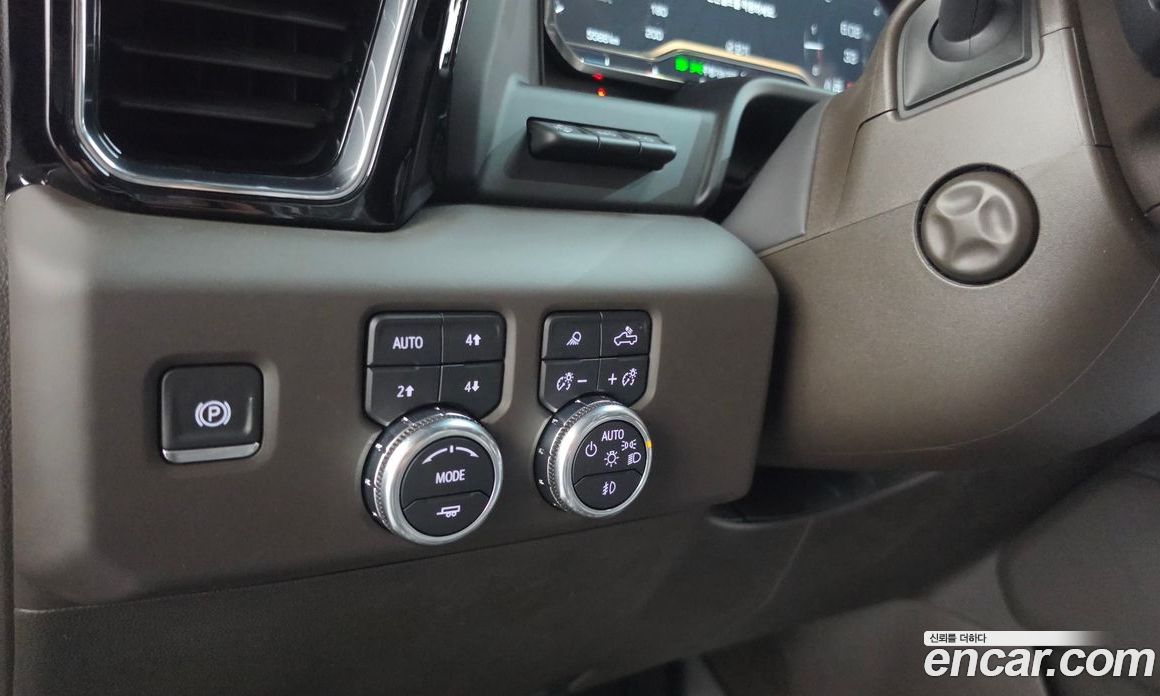 GMC Sierra фото 34