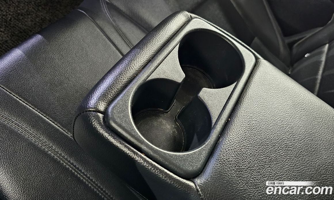 Kia Carens 3rd Gen фото 27