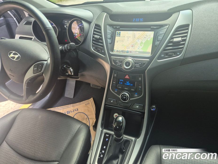 Hyundai The New Avante фото 10