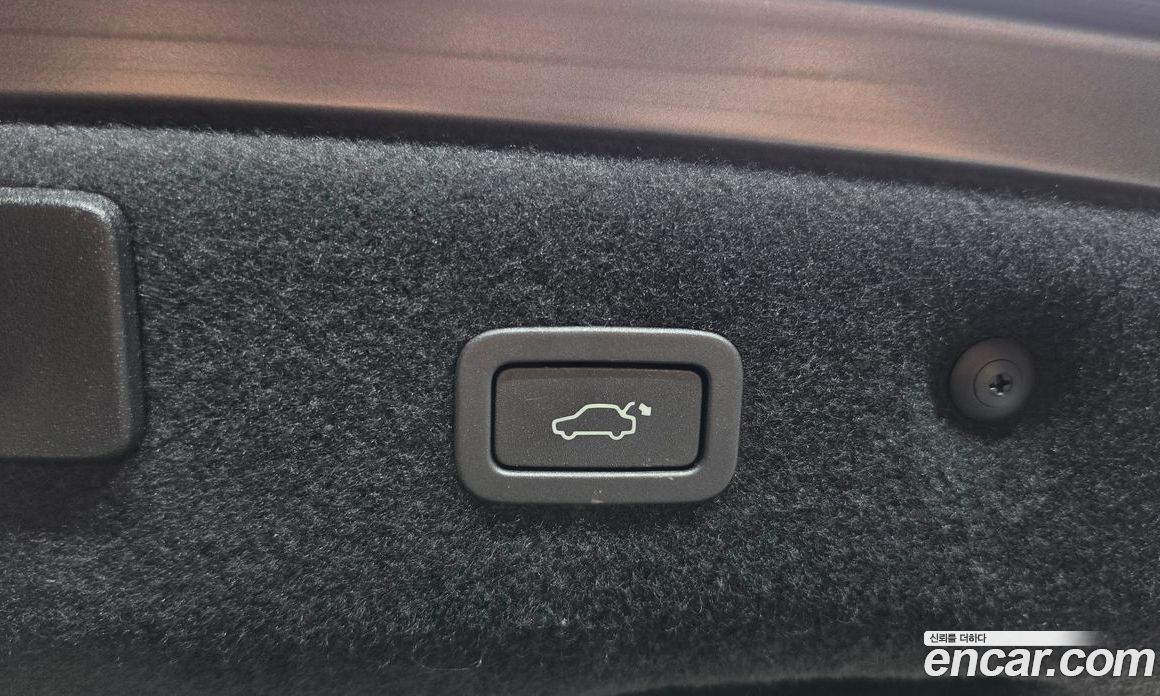 Jaguar XF (X260) фото 19