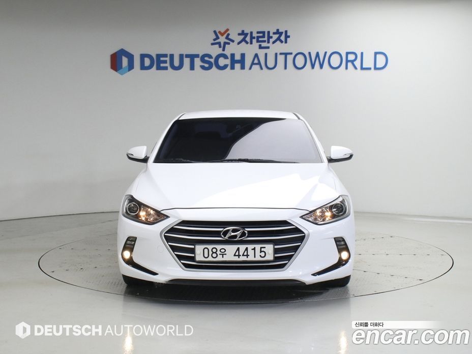 Hyundai Avante (AD) 6th Gen фото 3