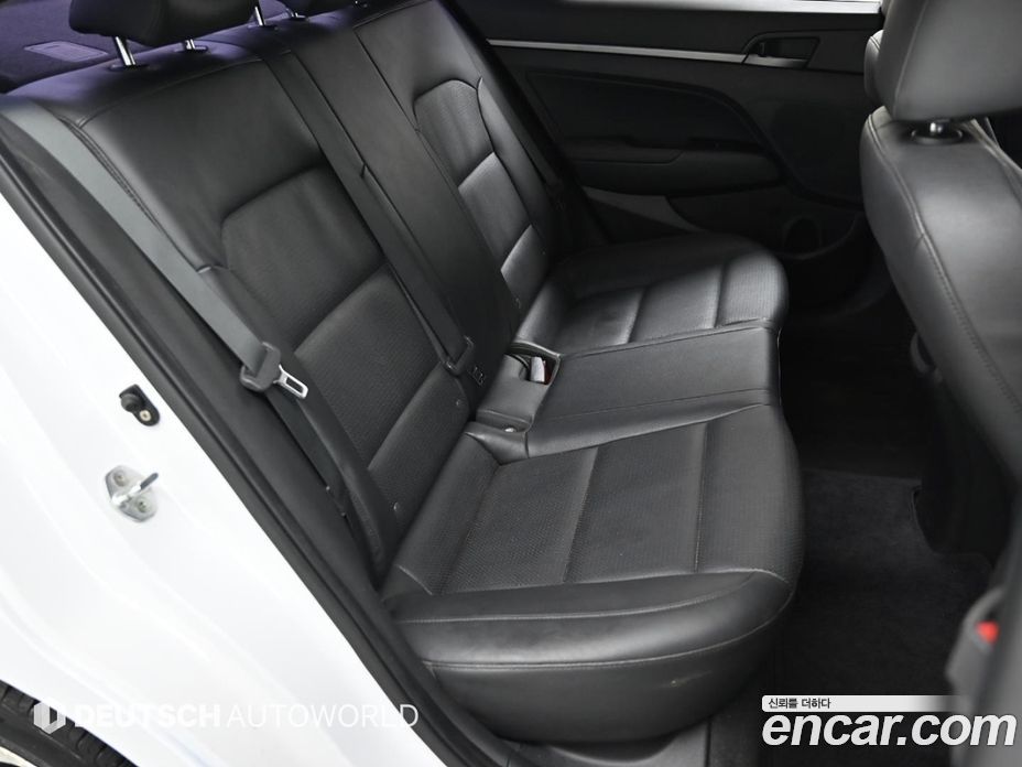 Hyundai Avante (AD) 6th Gen фото 12
