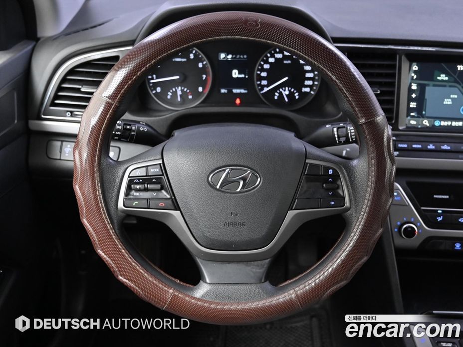 Hyundai Avante (AD) 6th Gen фото 13