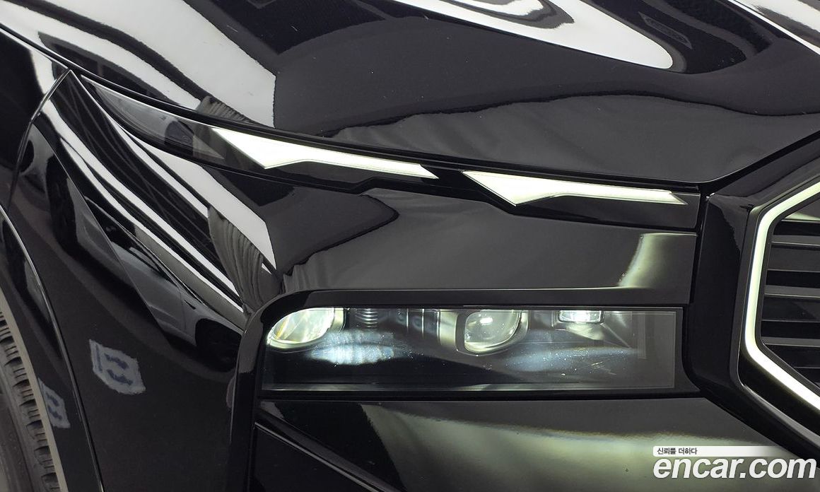BMW XM (G09) фото 22