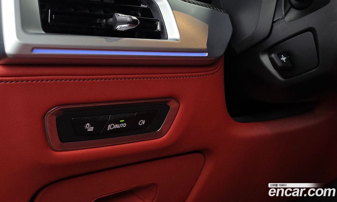 BMW XM (G09) фото 33