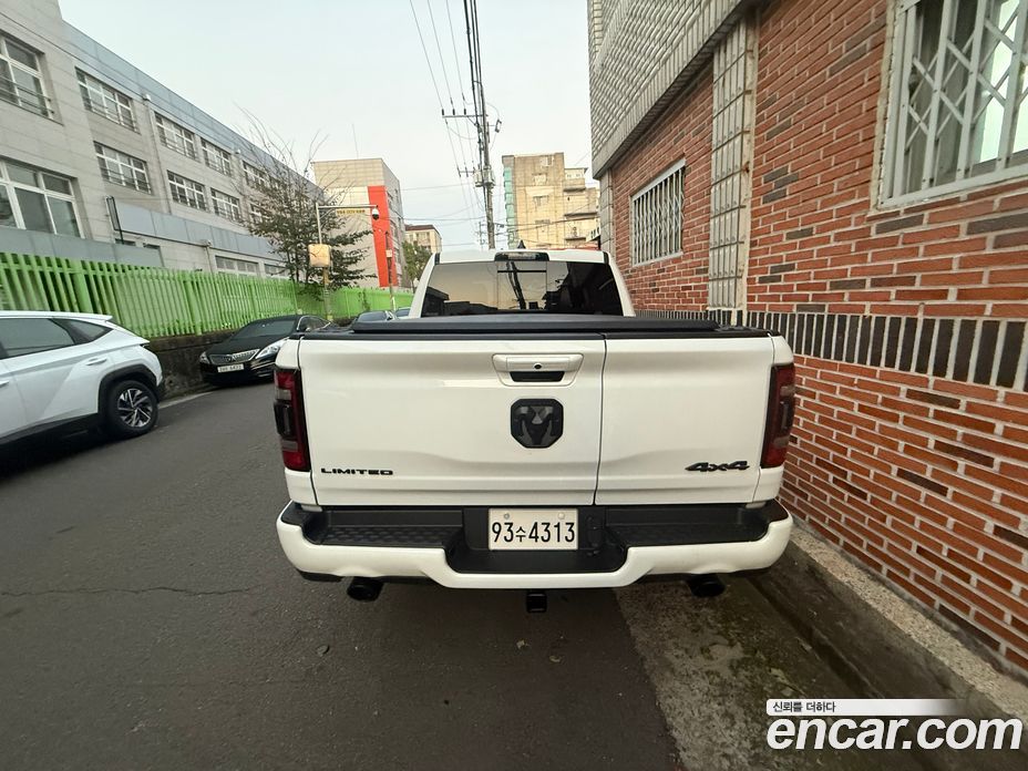 Dodge Ram Pickup фото 4
