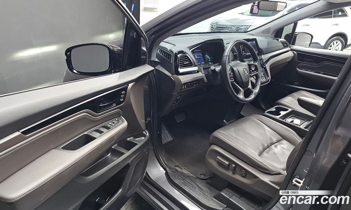 Honda Odyssey фото 10