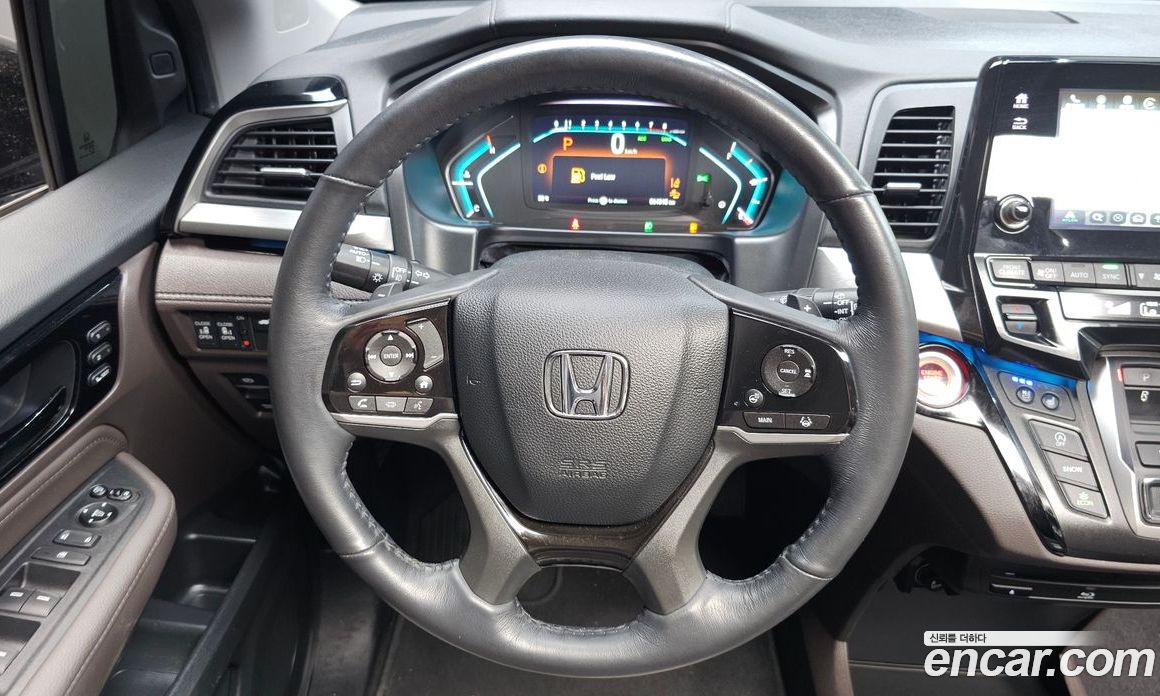 Honda Odyssey фото 12