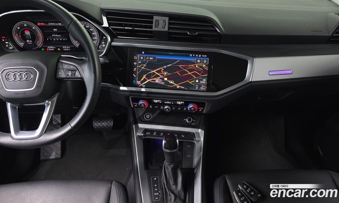 Audi Q3 (F3) фото 14