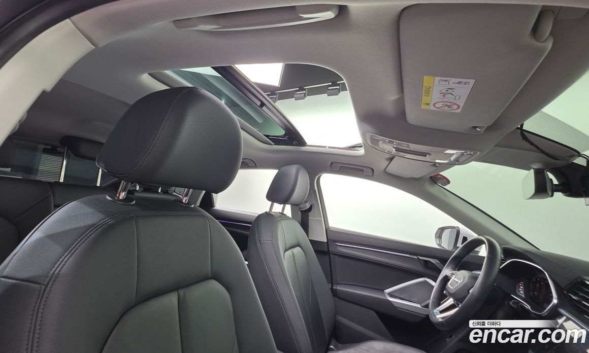 Audi Q3 (F3) фото 20