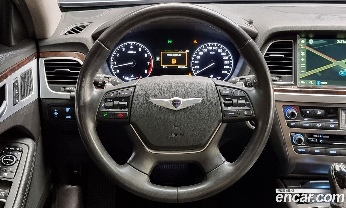Hyundai Genesis (DH) фото 13