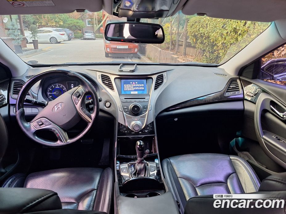Hyundai Grandeur (HG) фото 5