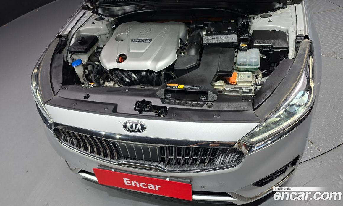 Kia K7 Hybrid 2nd Gen фото 6