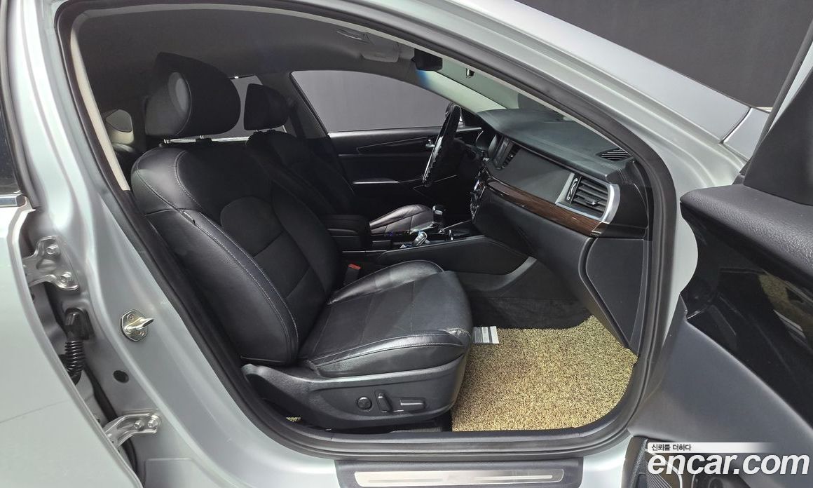 Kia K7 Hybrid 2nd Gen фото 11