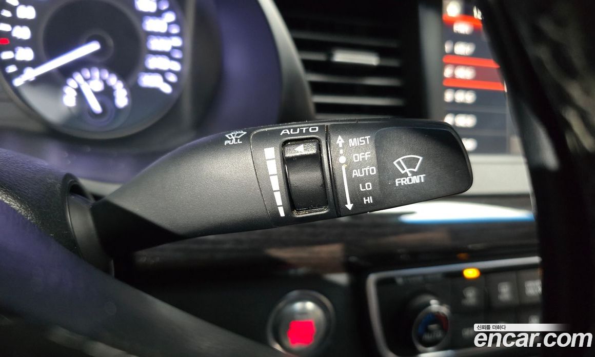 Kia K7 Hybrid 2nd Gen фото 18