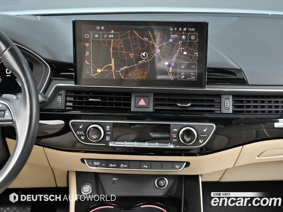Audi A4 (B9) фото 14