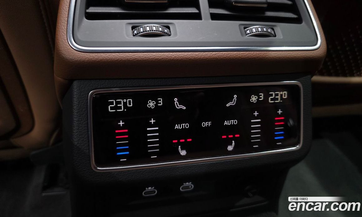Audi A6 (C8) фото 19